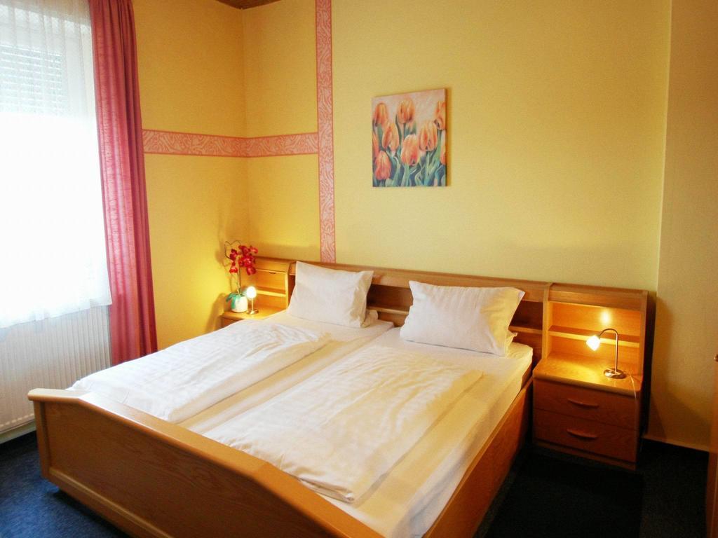 Hotel Konert Bergheim (Rhein-Erft-Kreis) Quarto foto