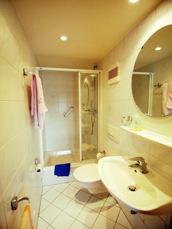 Hotel Konert Bergheim (Rhein-Erft-Kreis) Quarto foto