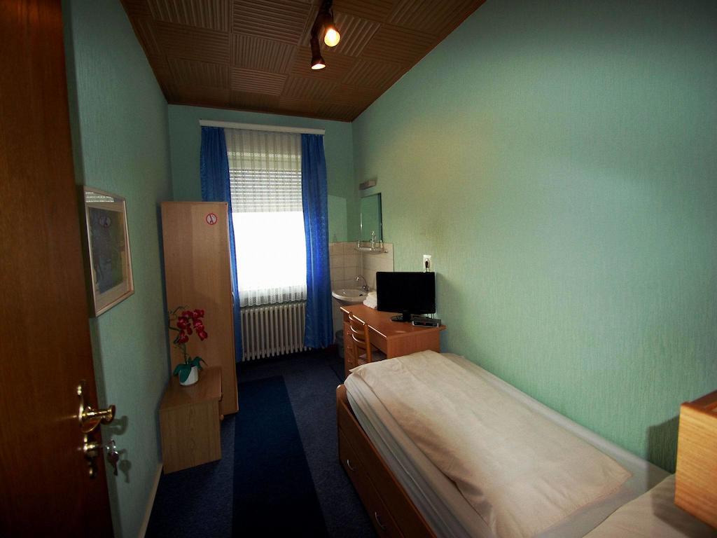 Hotel Konert Bergheim (Rhein-Erft-Kreis) Quarto foto